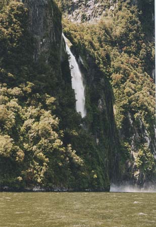 New Zealand Milford Sound Waterfall 2004